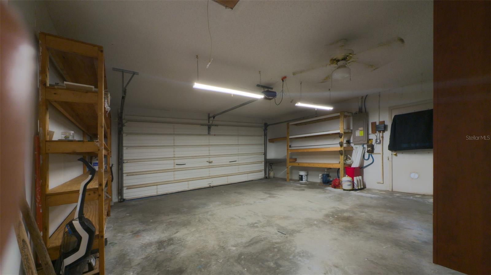 7910 RIVERDALE DR — photo 10