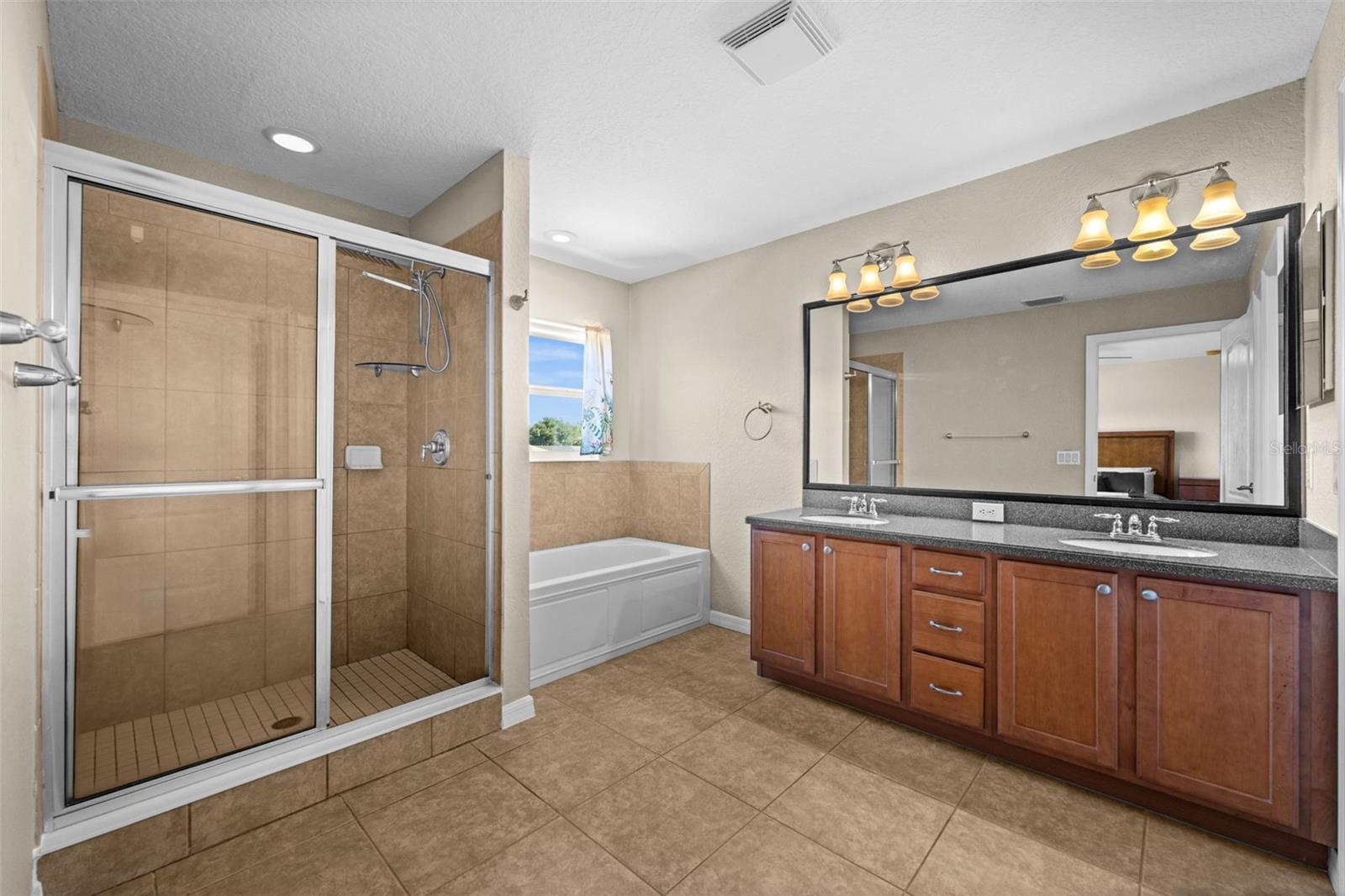 11686 TEMPEST HARBOR LOOP — photo 30