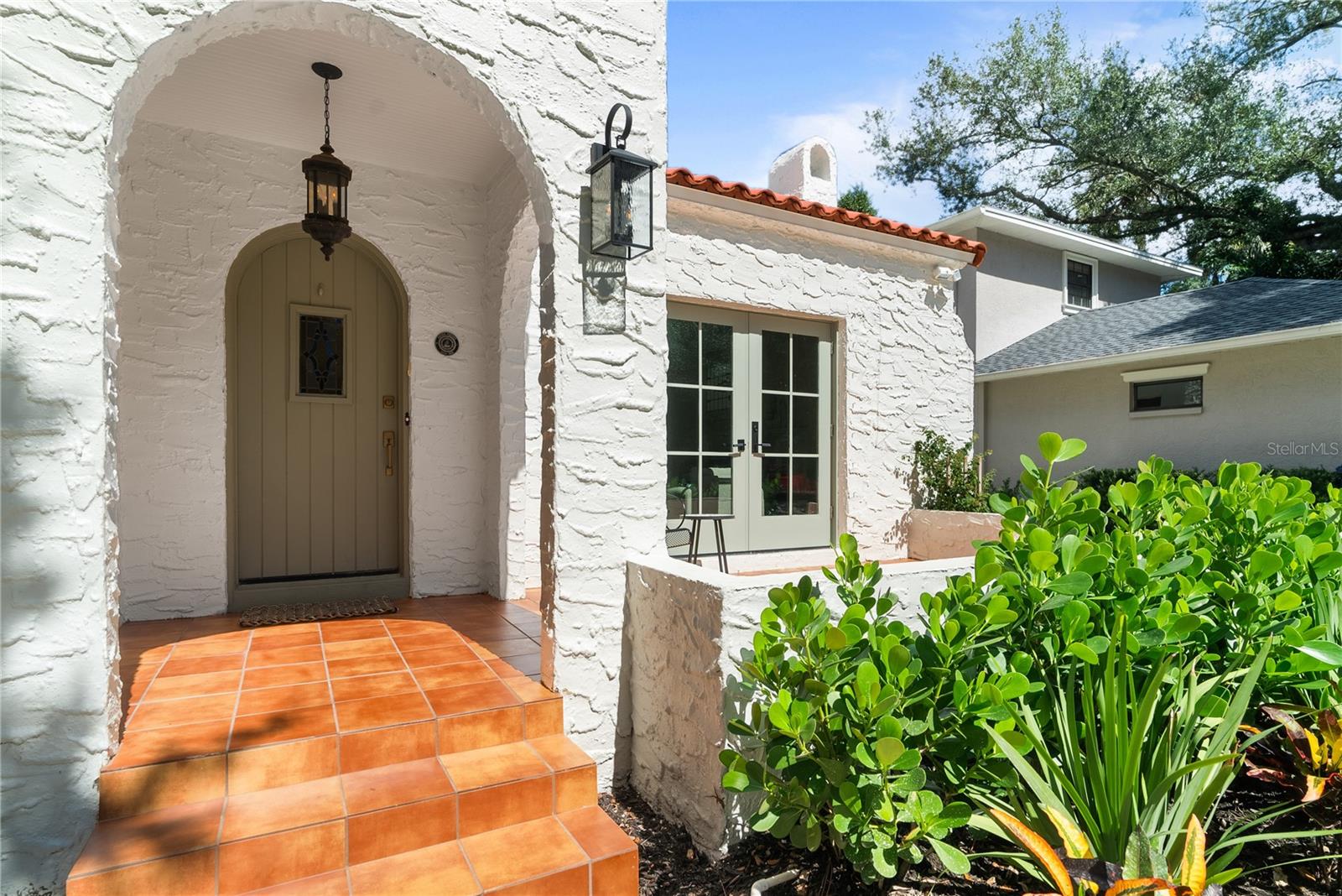 4521 W AZEELE ST — photo 18