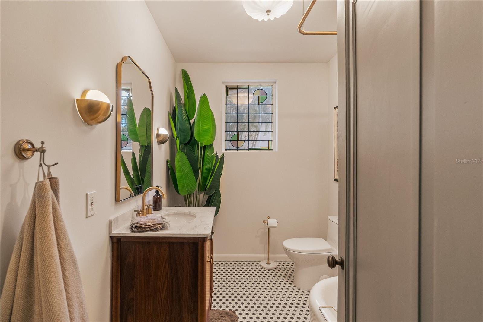 4521 W AZEELE ST — photo 29