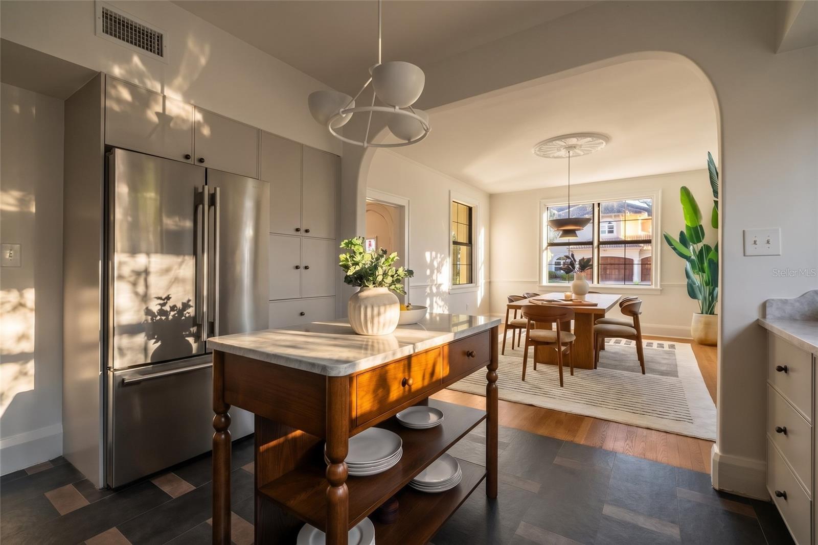 4521 W AZEELE ST — photo 12