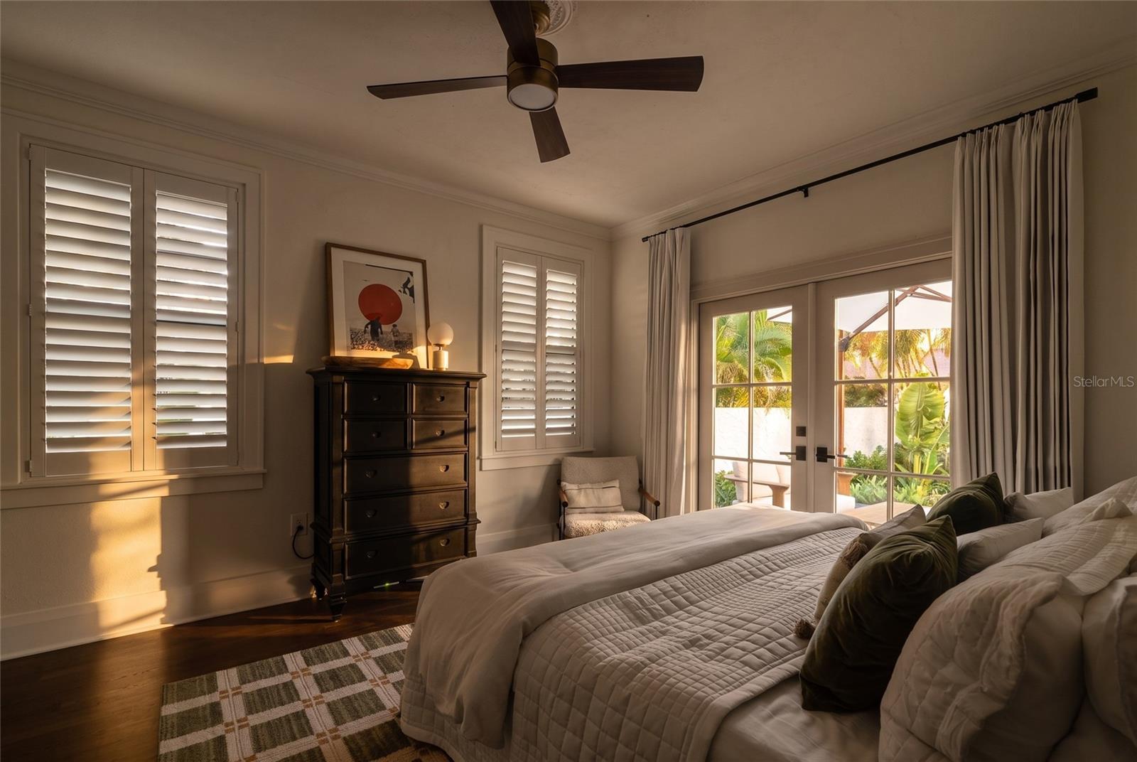 4521 W AZEELE ST — photo 16