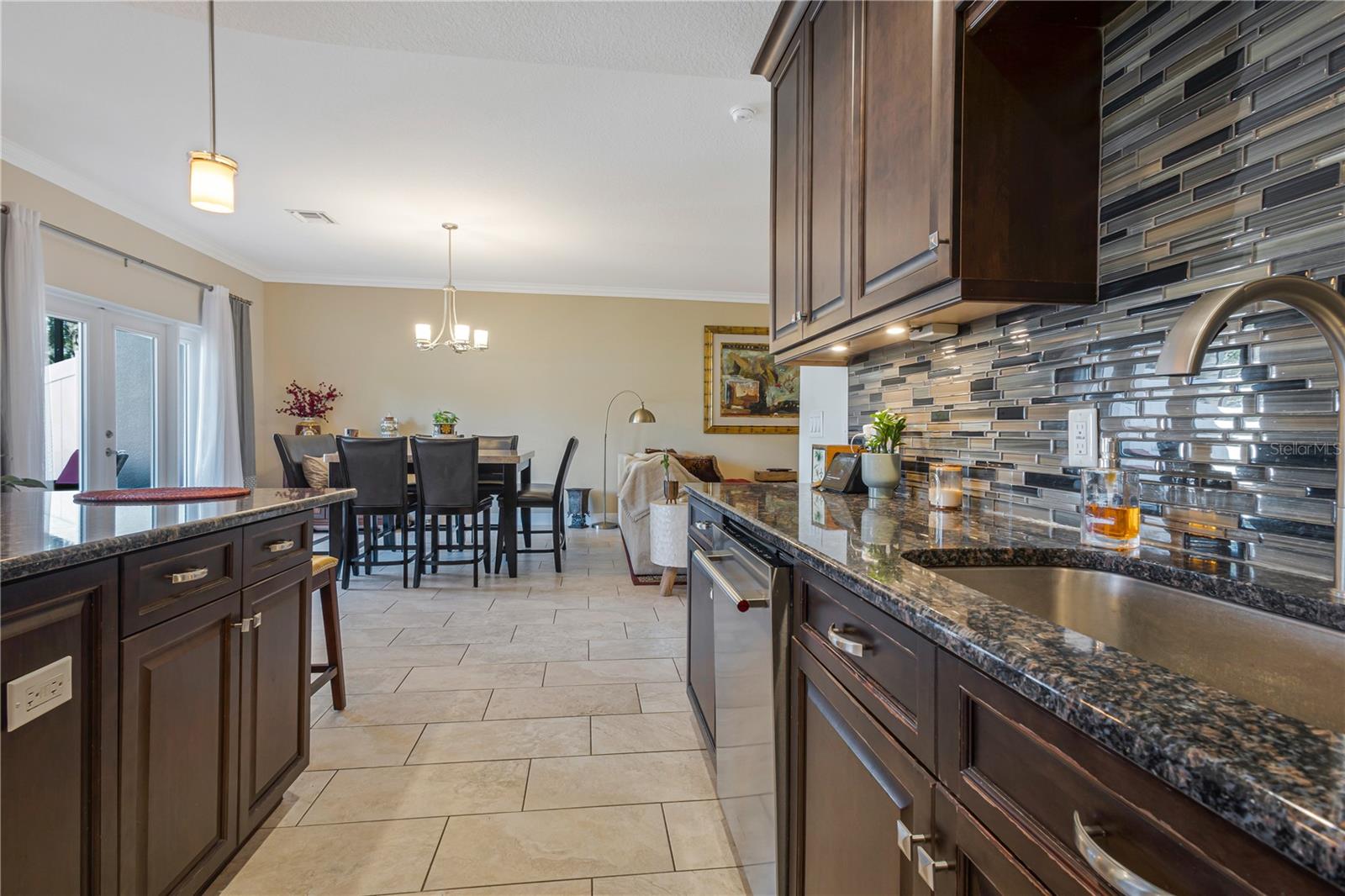829 DATE PALM LN — photo 14
