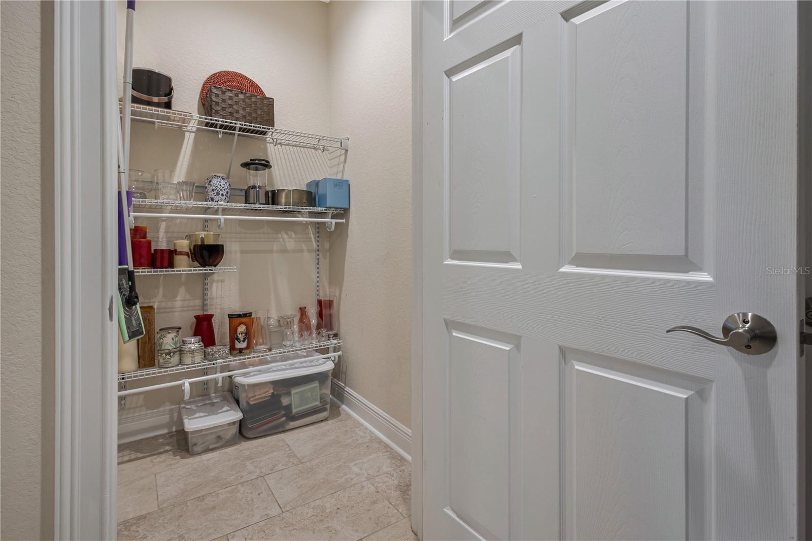 829 DATE PALM LN — photo 40