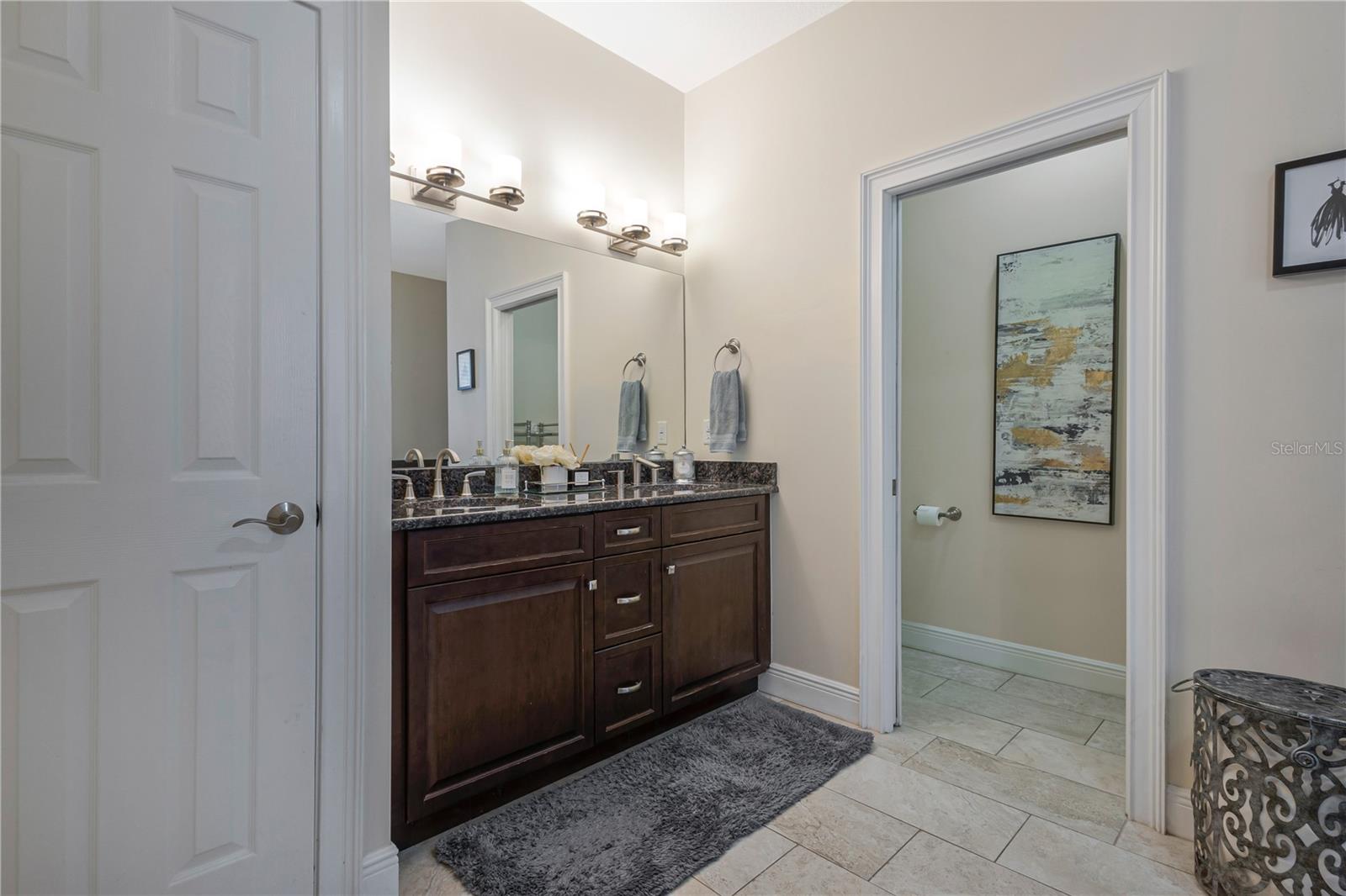 829 DATE PALM LN — photo 21