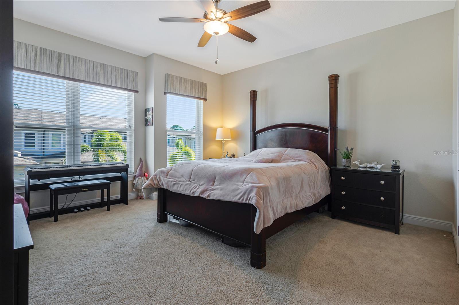 829 DATE PALM LN — photo 30