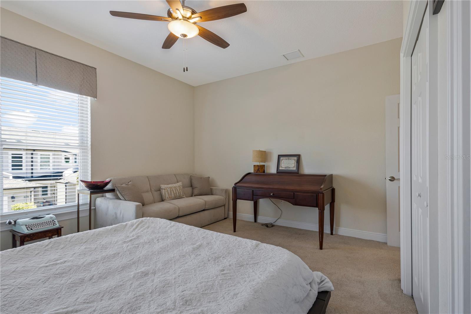 829 DATE PALM LN — photo 34