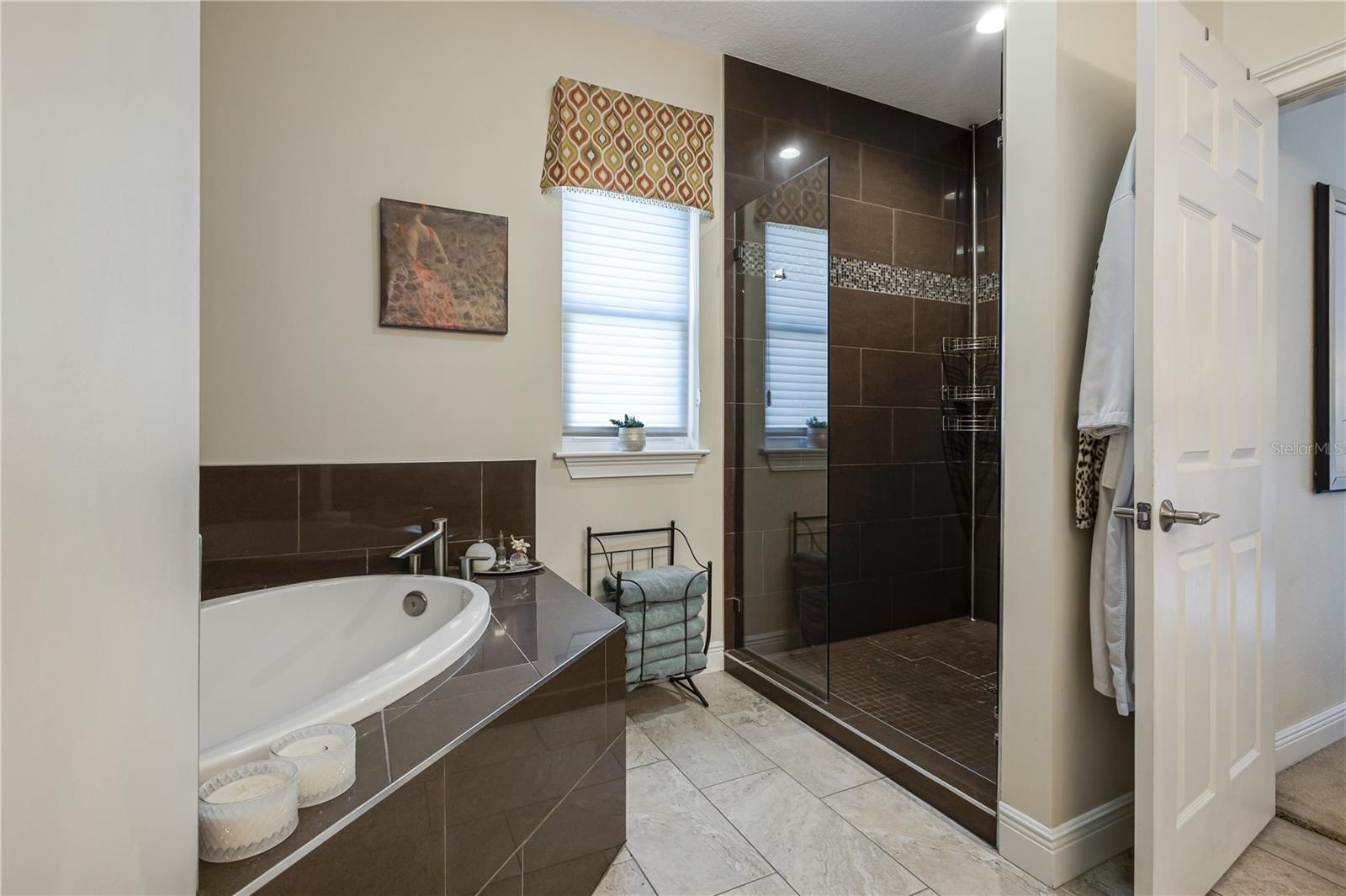 829 DATE PALM LN — photo 24