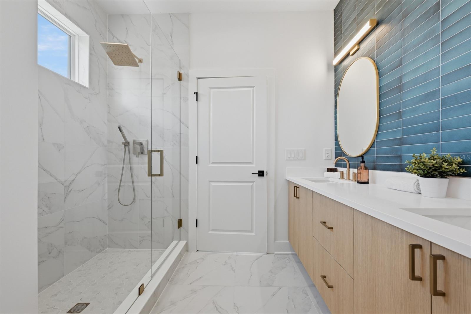 310 W COLUMBUS DR #2 — photo 17