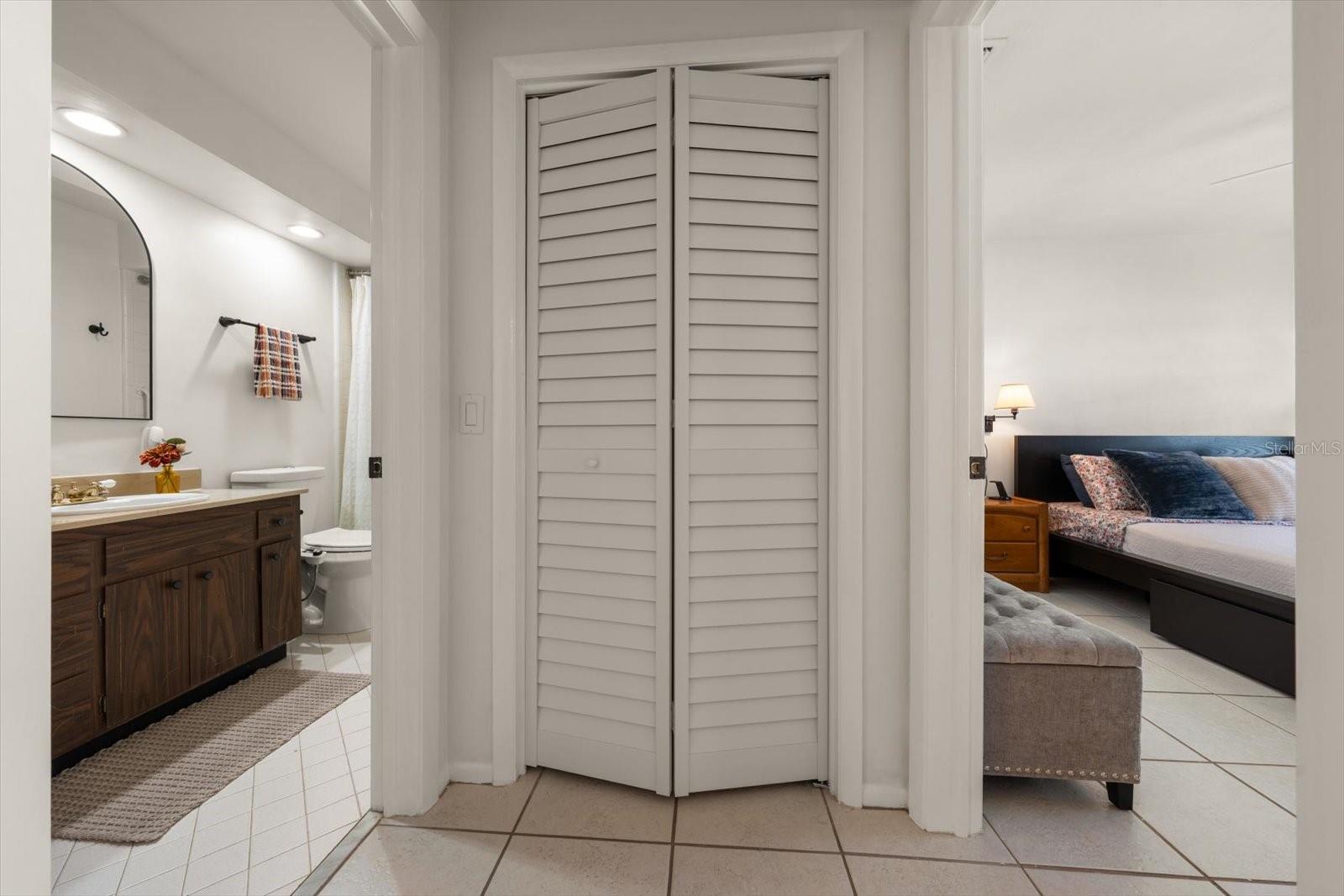 1442 NORMANDY PARK DR #6 — photo 13