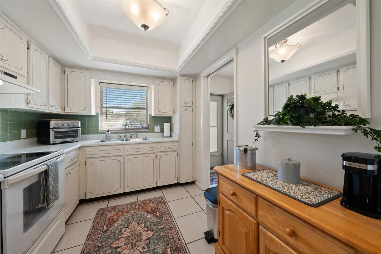 1442 NORMANDY PARK DR #6 — photo 8