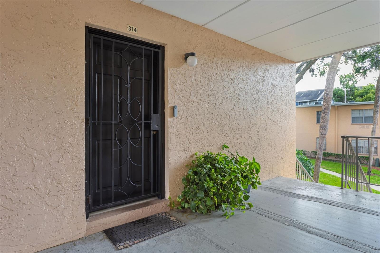 4718 CHRISTA CT #314 — photo 3
