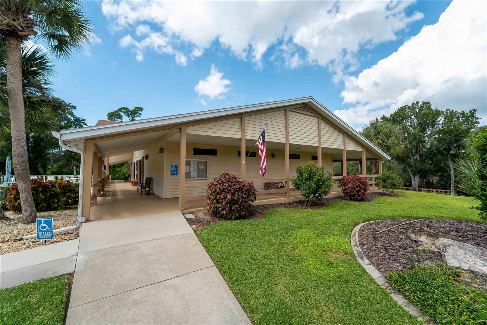 1319 PINEBROOK WAY CT — photo 44