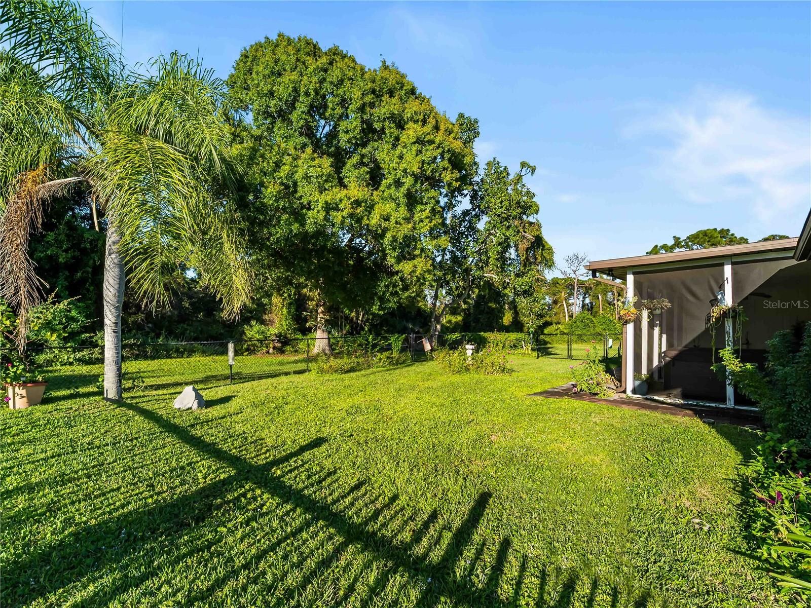 1319 PINEBROOK WAY CT — photo 33