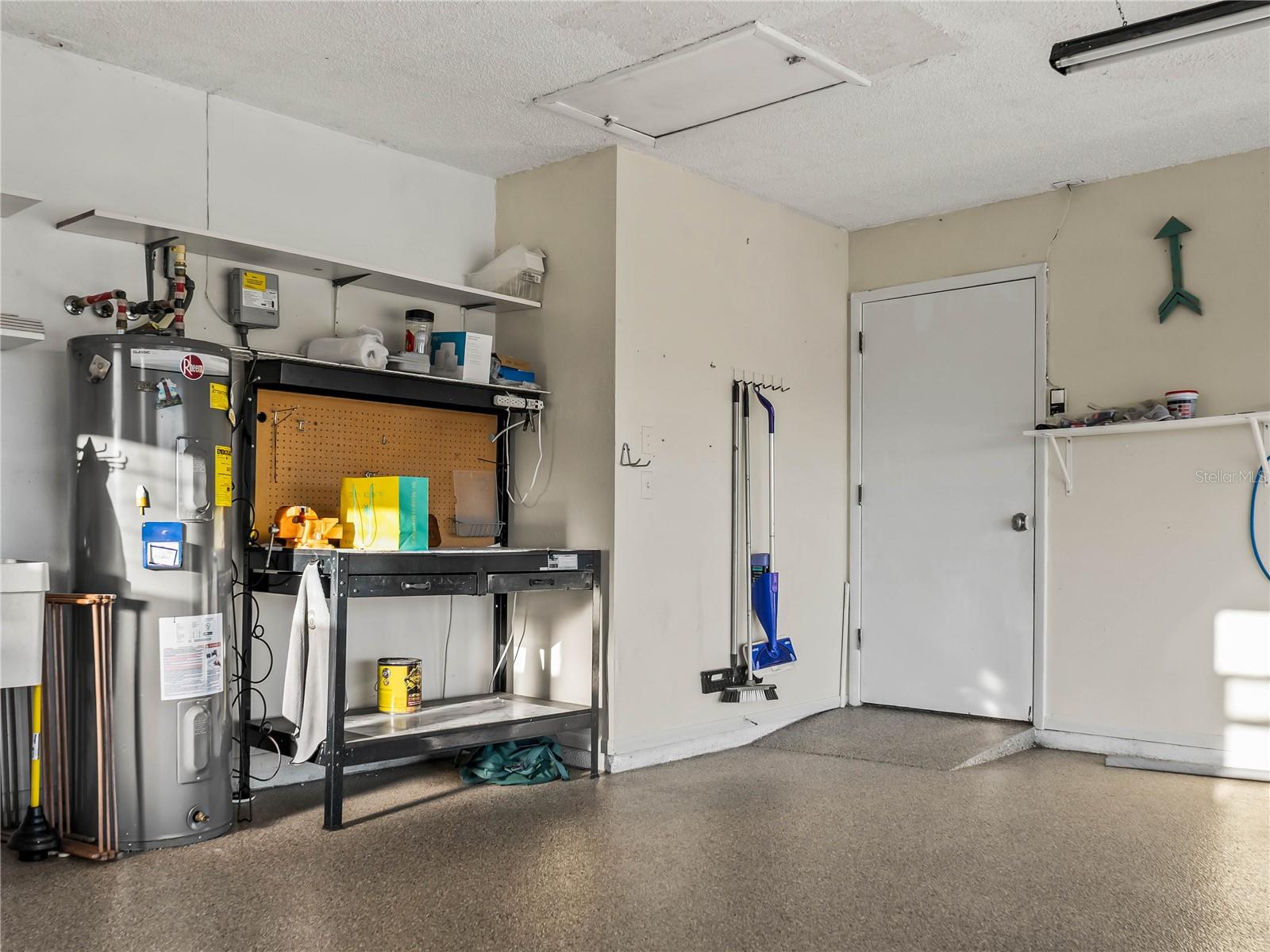 1319 PINEBROOK WAY CT — photo 32