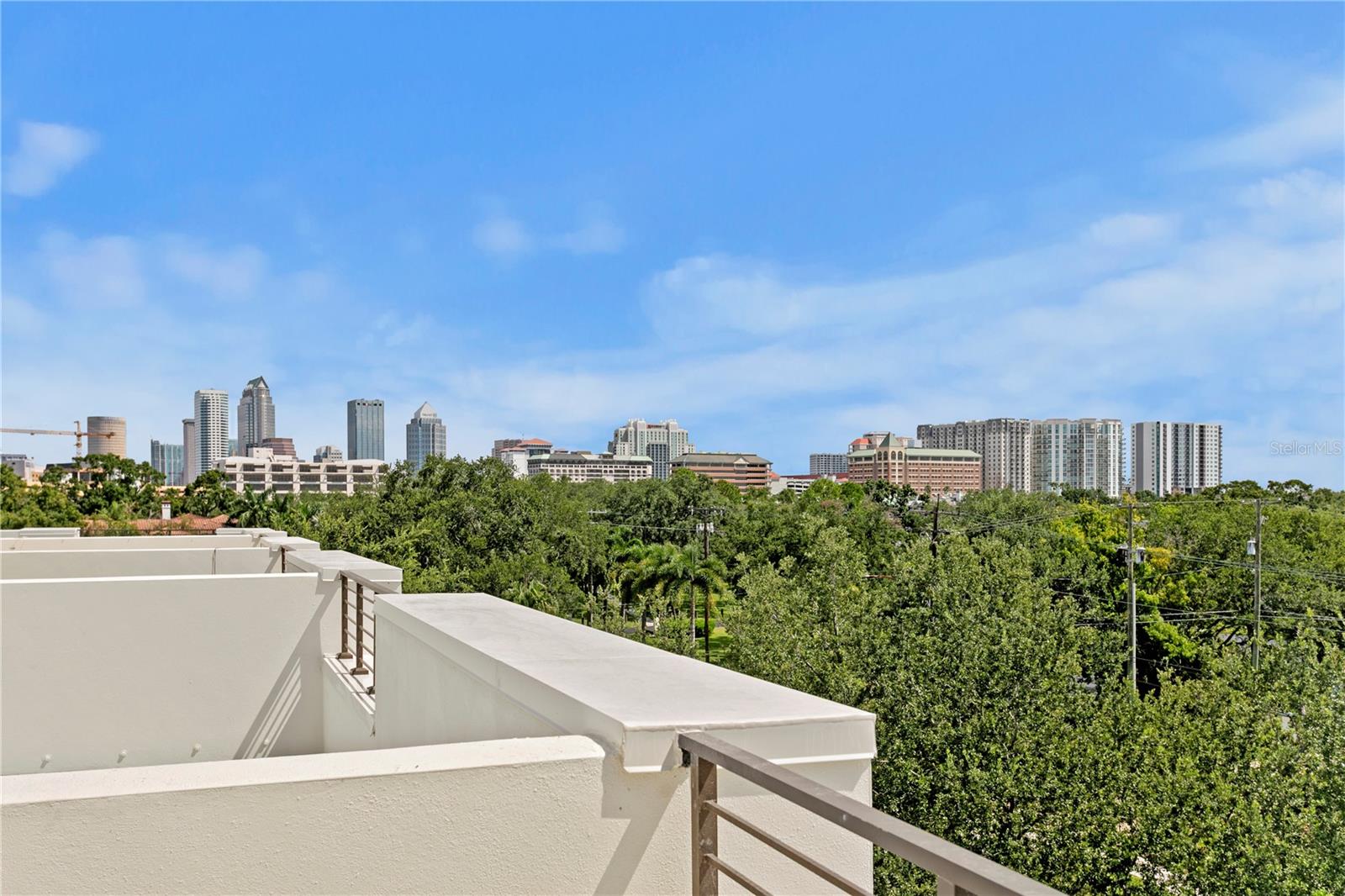 90 COLUMBIA DR #5 — photo 45