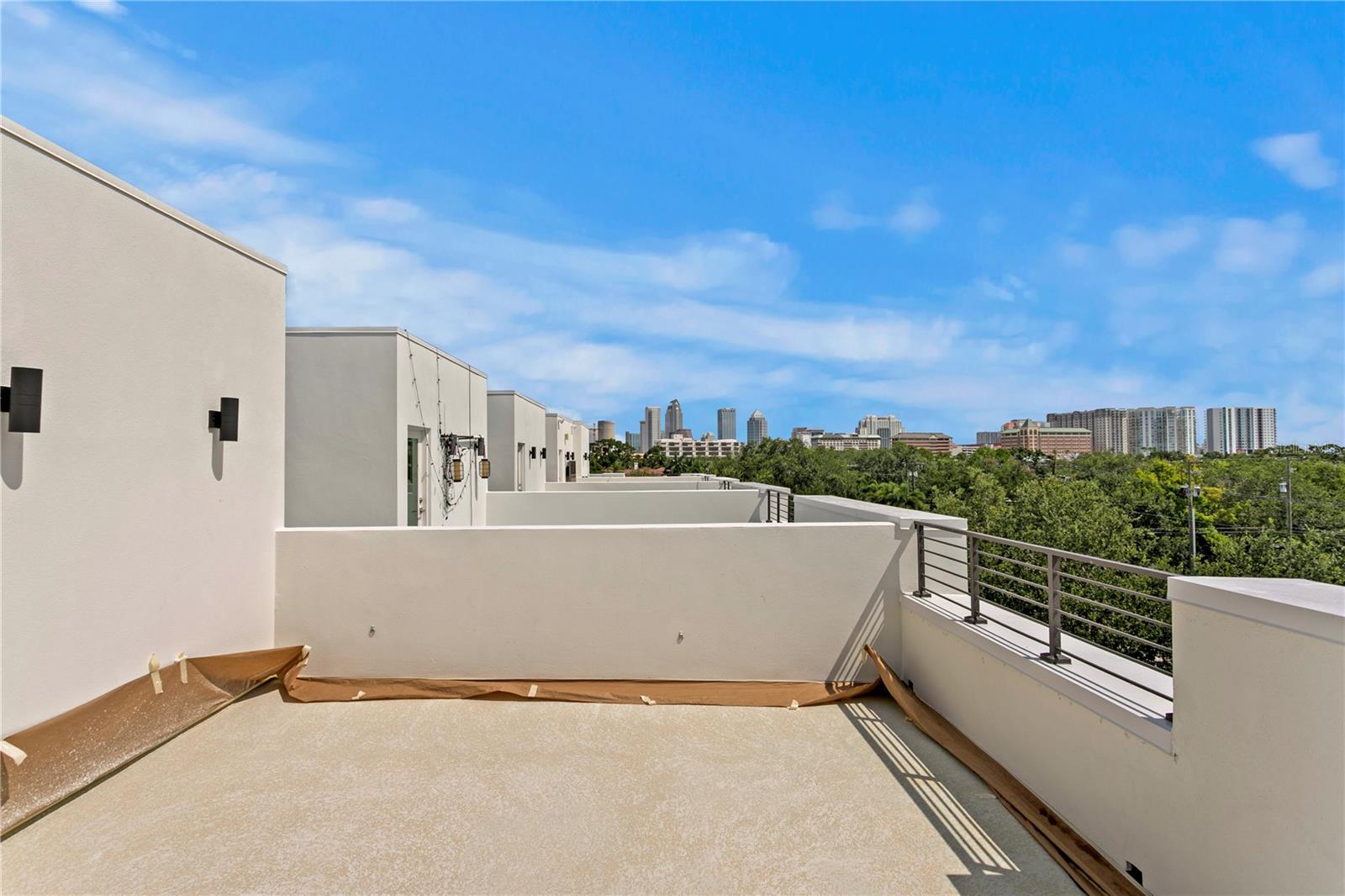 90 COLUMBIA DR #5 — photo 43