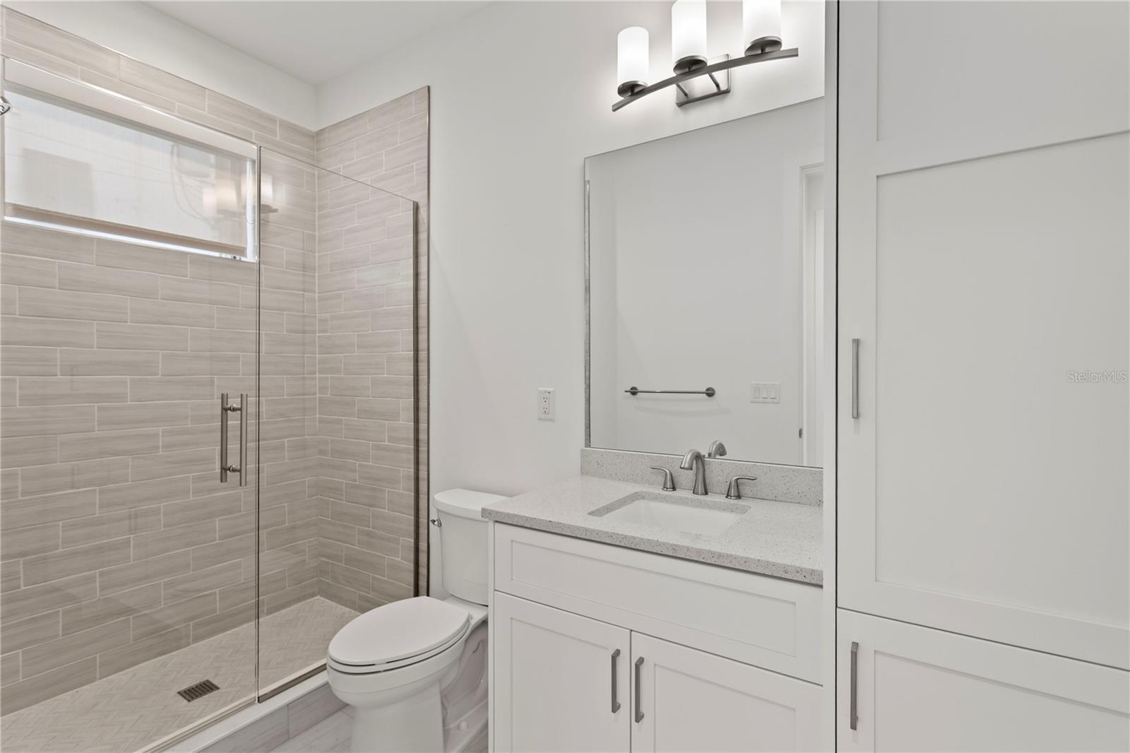 90 COLUMBIA DR #5 — photo 15