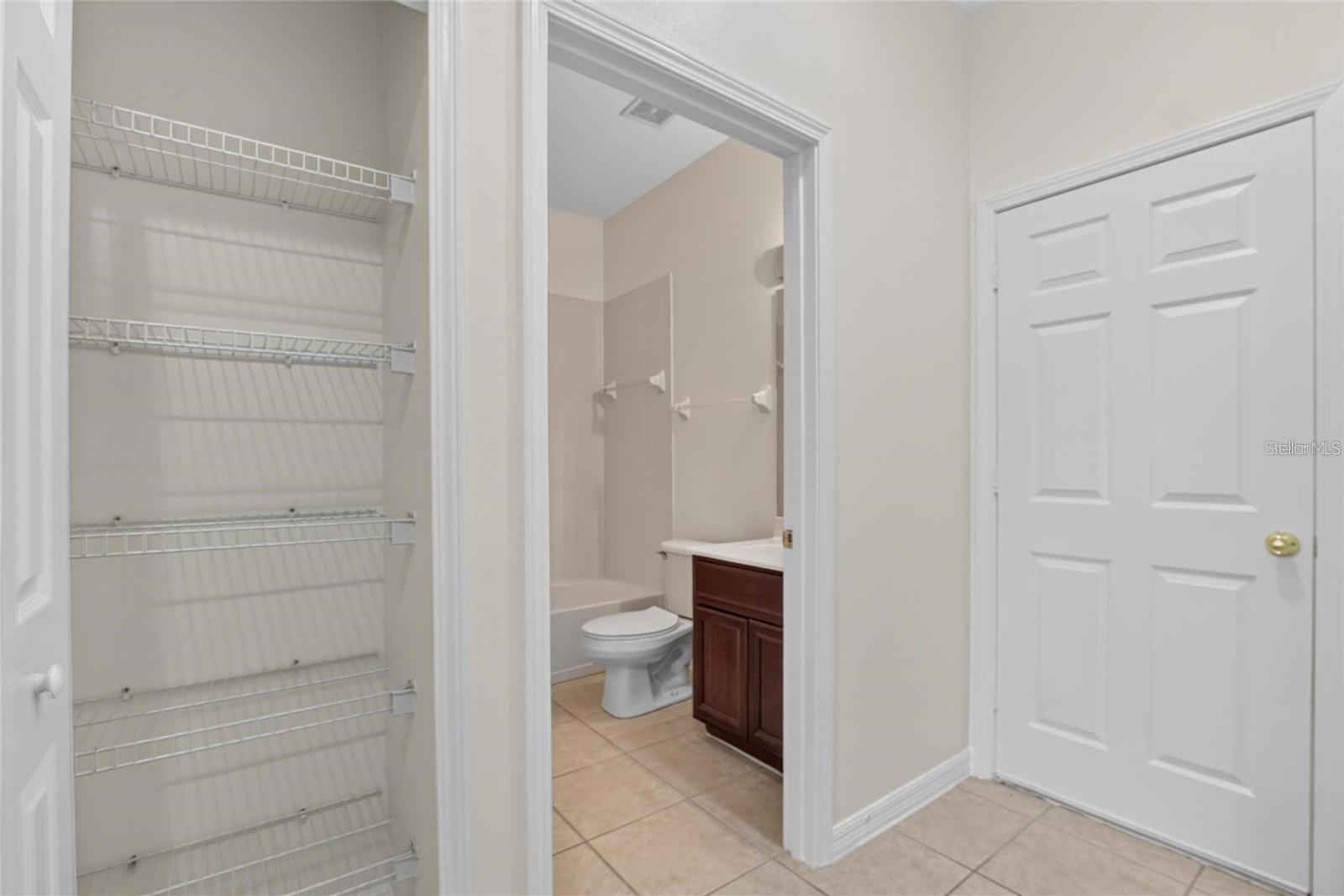 132 SHELL FALLS DR — photo 20