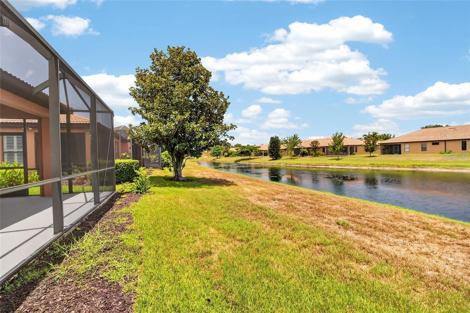 132 SHELL FALLS DR — photo 22