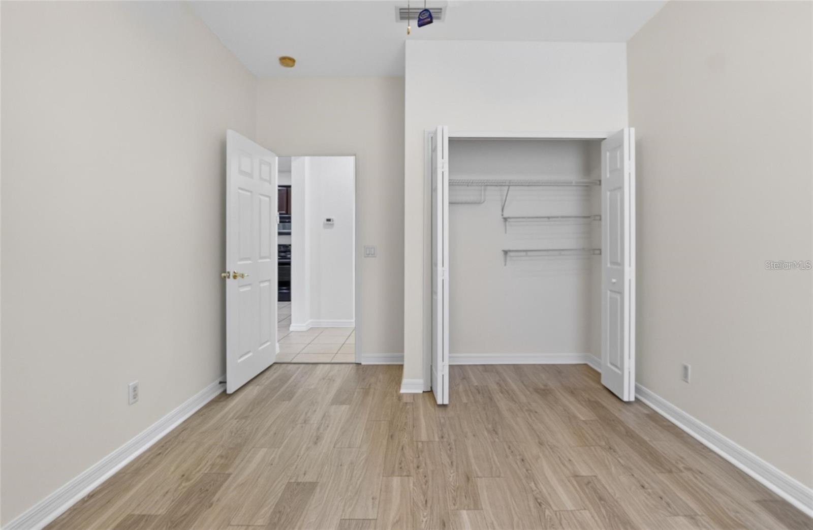 132 SHELL FALLS DR — photo 17