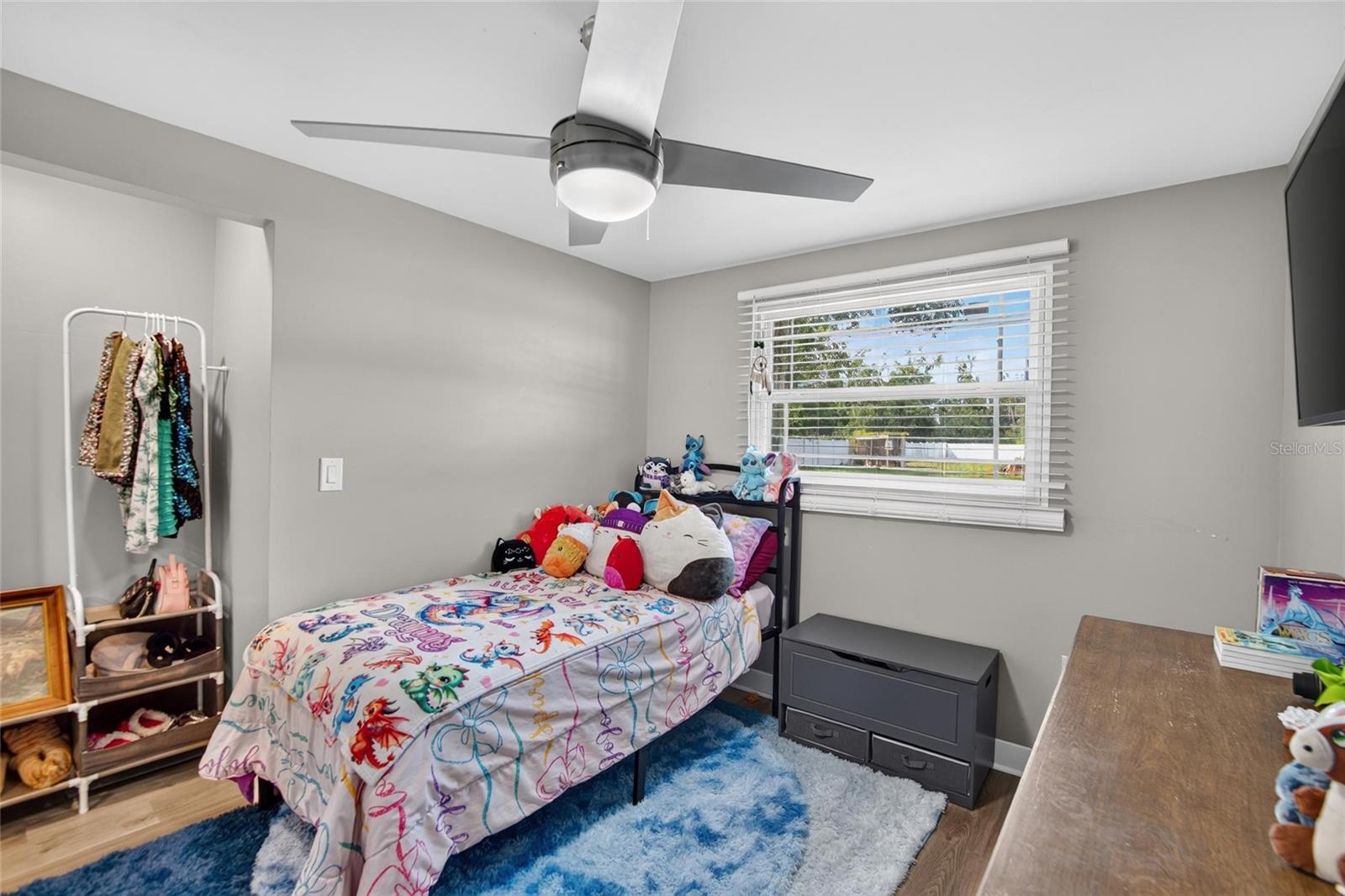 3009 S NORTHVIEW RD — photo 23