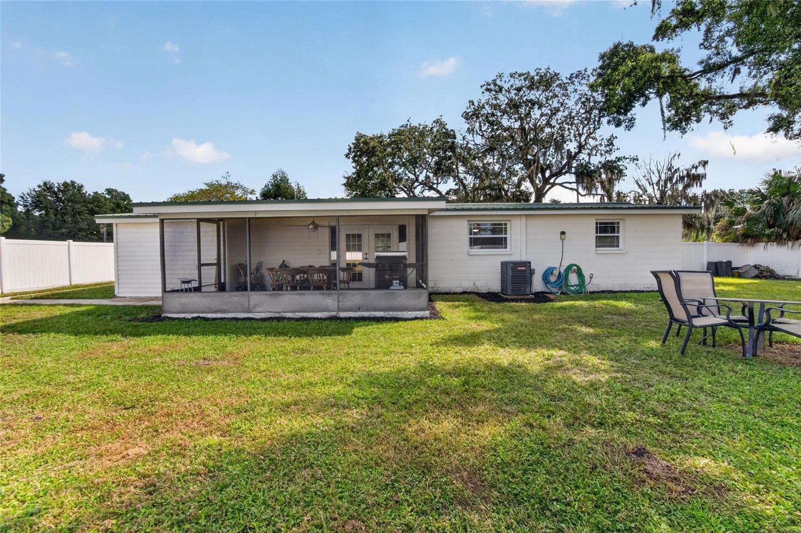 3009 S NORTHVIEW RD — photo 48