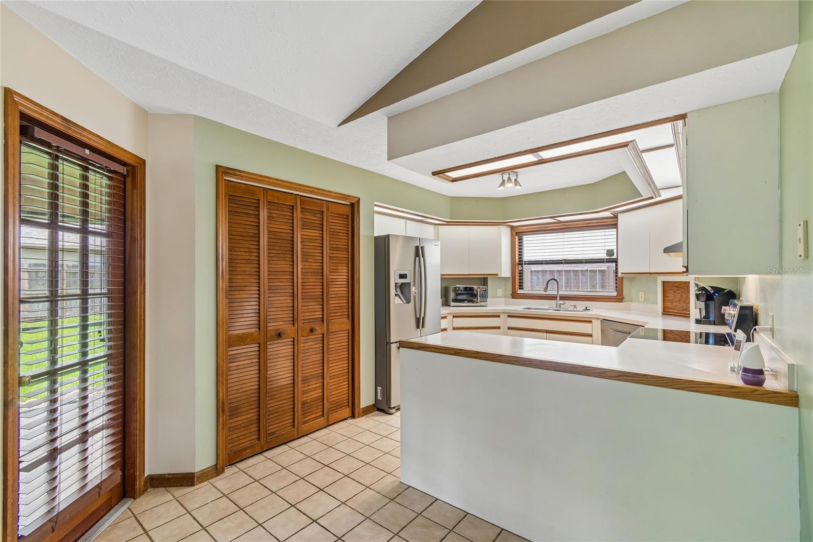 3822 COLD CREEK DR — photo 22