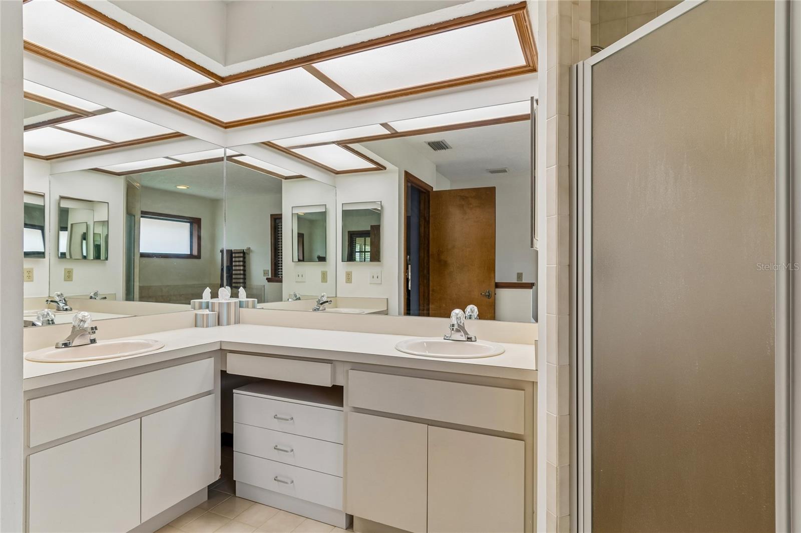 3822 COLD CREEK DR — photo 39