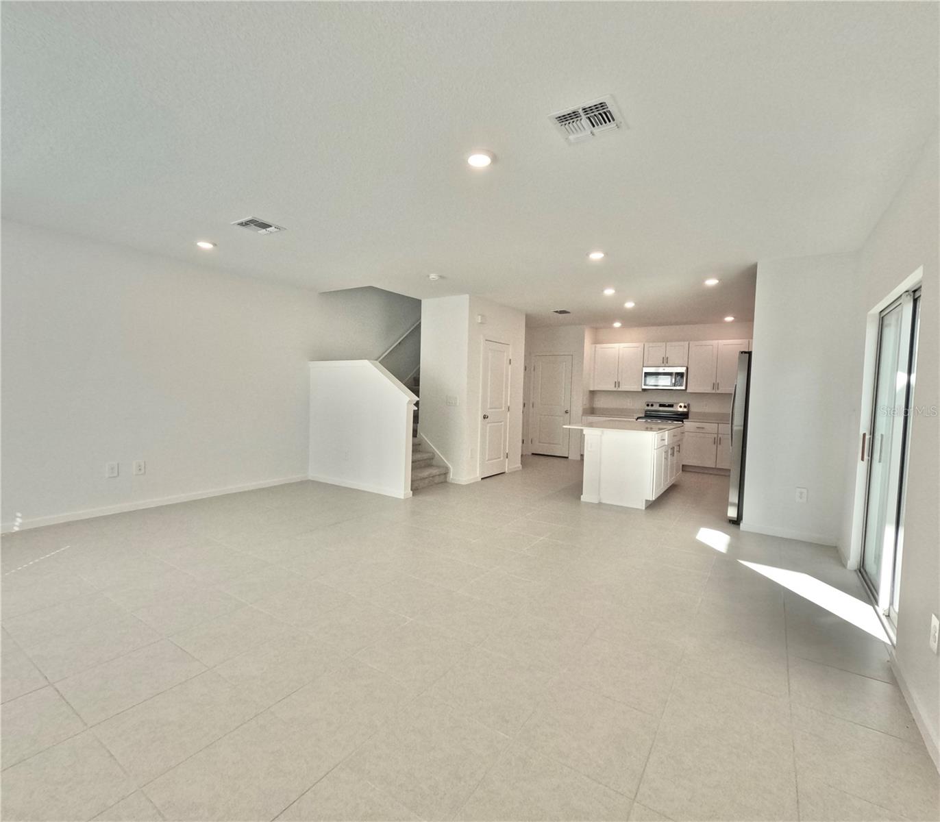 10174 GLADESONG LN — photo 2