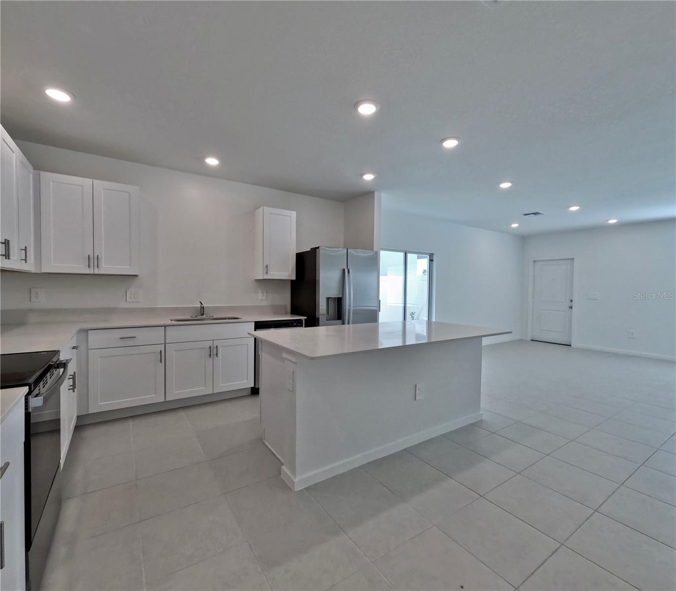 10174 GLADESONG LN — photo 12