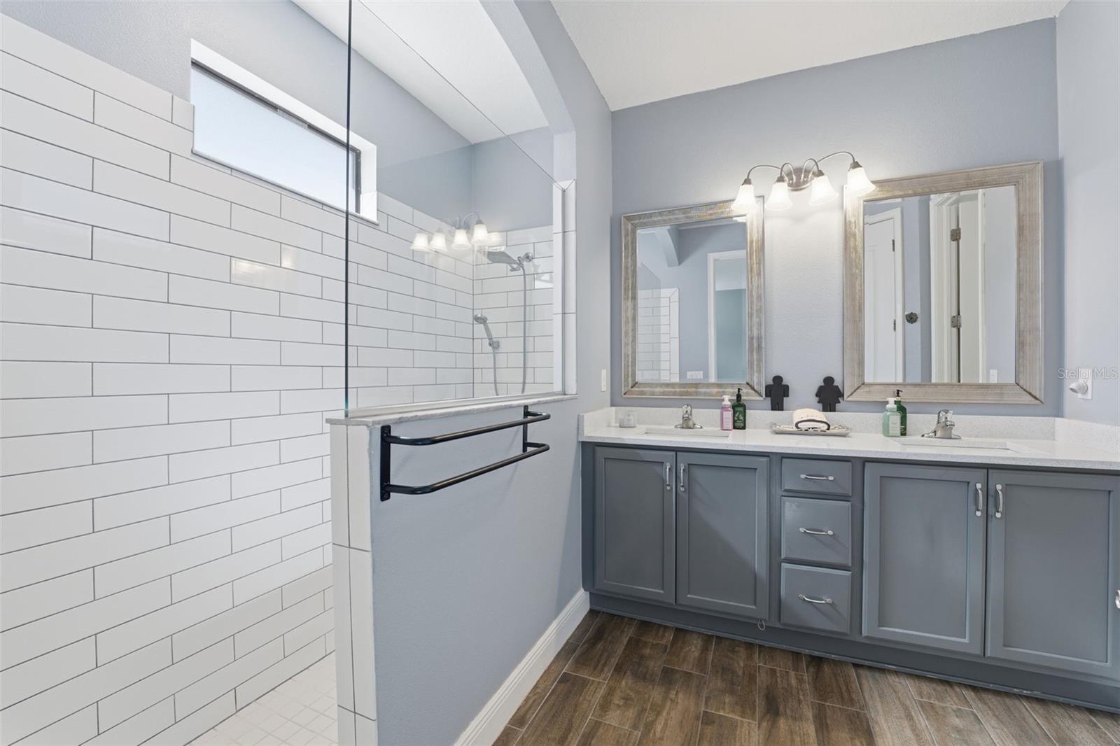 8328 AUBURN RISE CT — photo 22