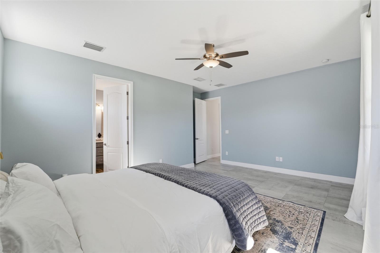8328 AUBURN RISE CT — photo 15