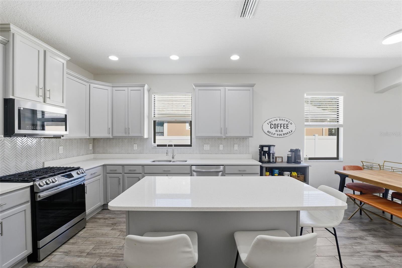 8328 AUBURN RISE CT — photo 7