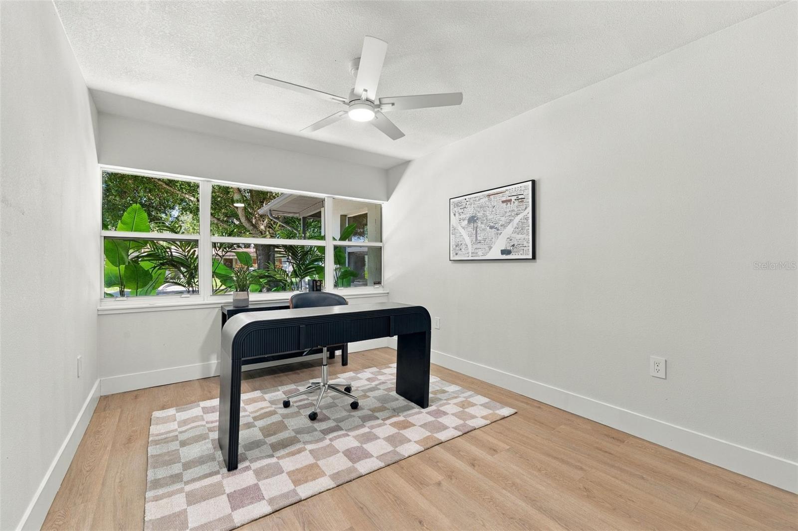 4506 S CAMERON AVE — photo 25