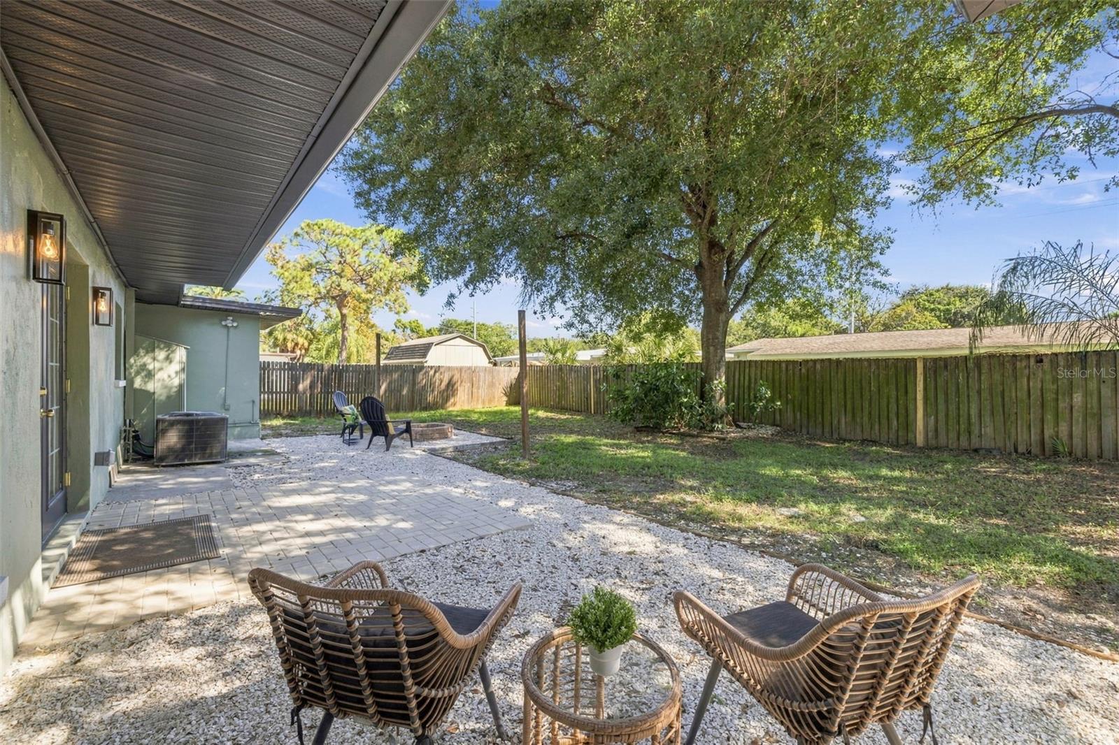 4506 S CAMERON AVE — photo 31