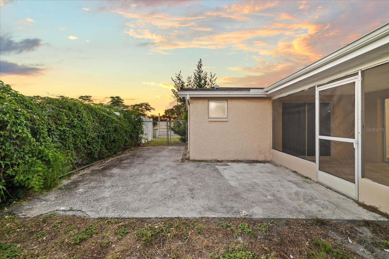 7204 WESTCOTT DR — photo 35