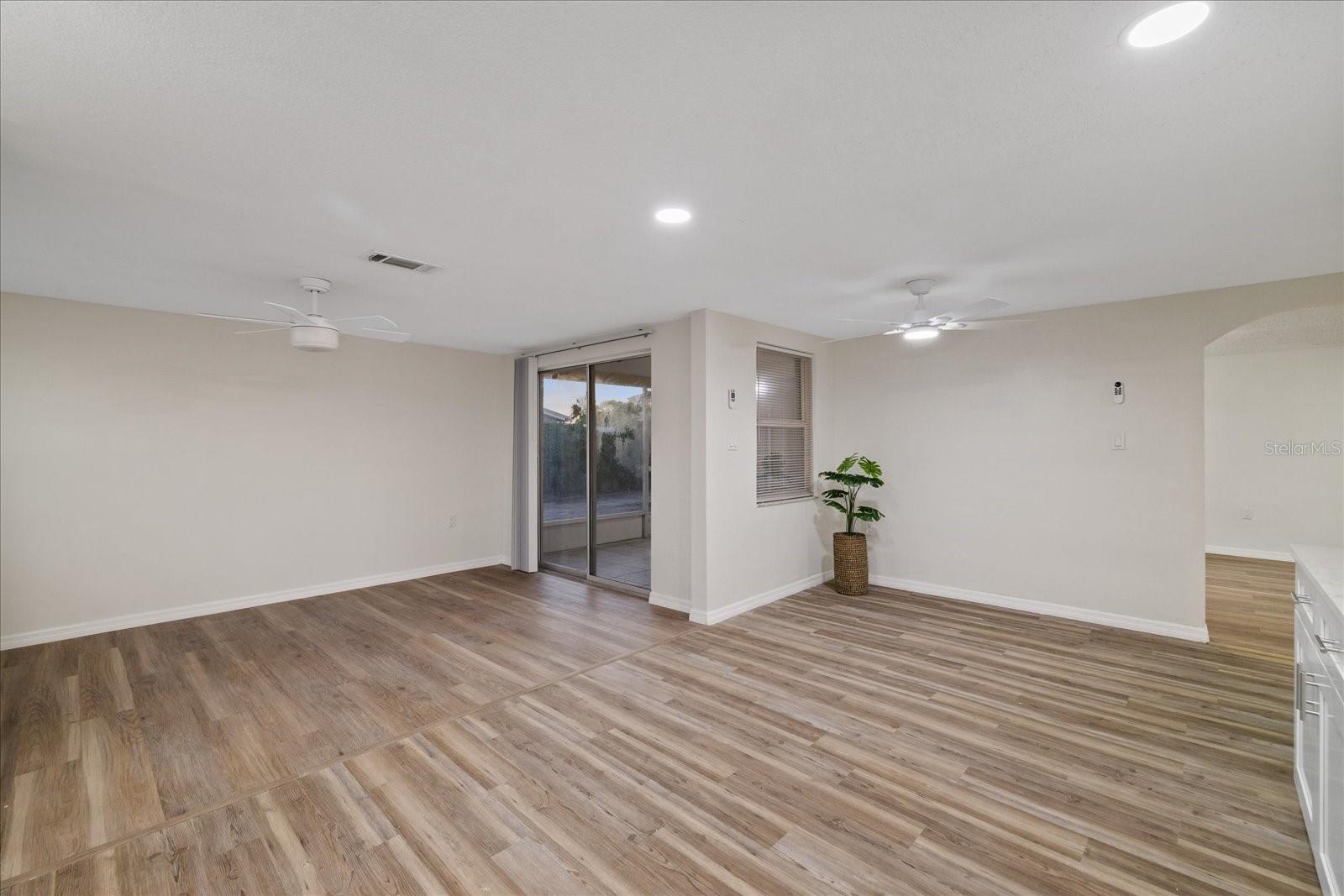 7204 WESTCOTT DR — photo 14