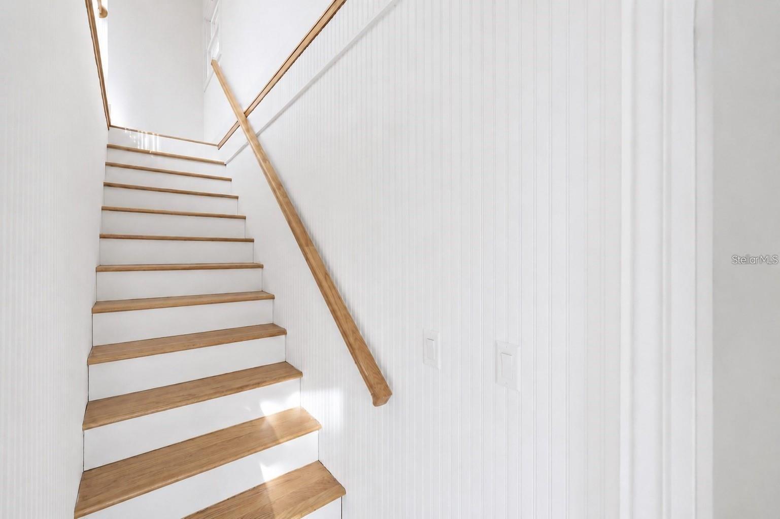 604 NORSOTA WAY — photo 57