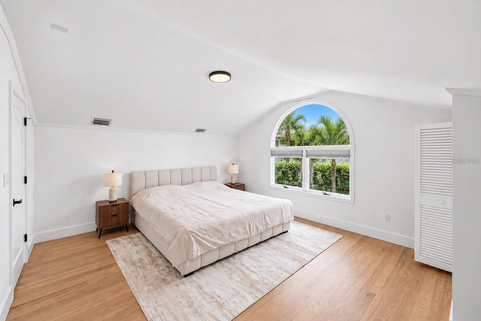 604 NORSOTA WAY — photo 59