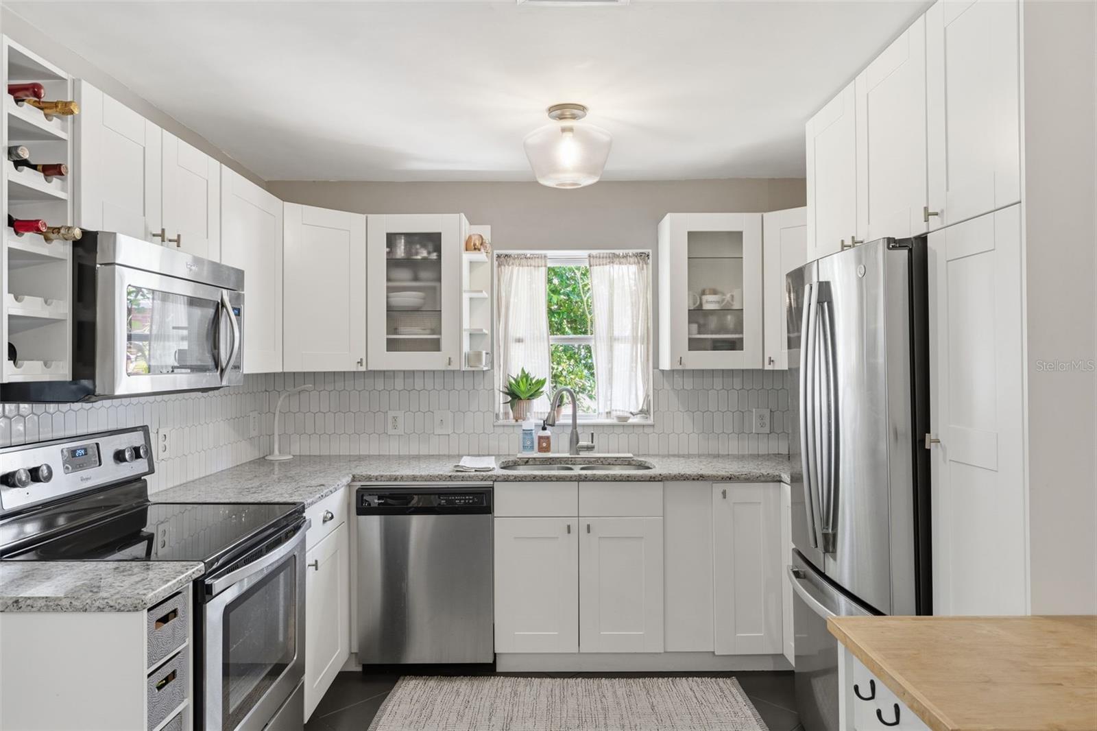 1423 E HENRY AVE — photo 13