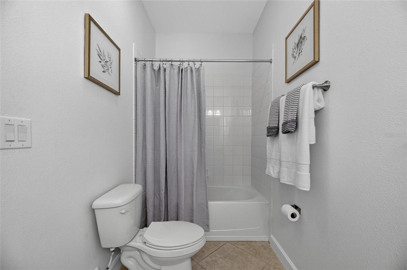 11010 PURPLE MARTIN BLVD — photo 34