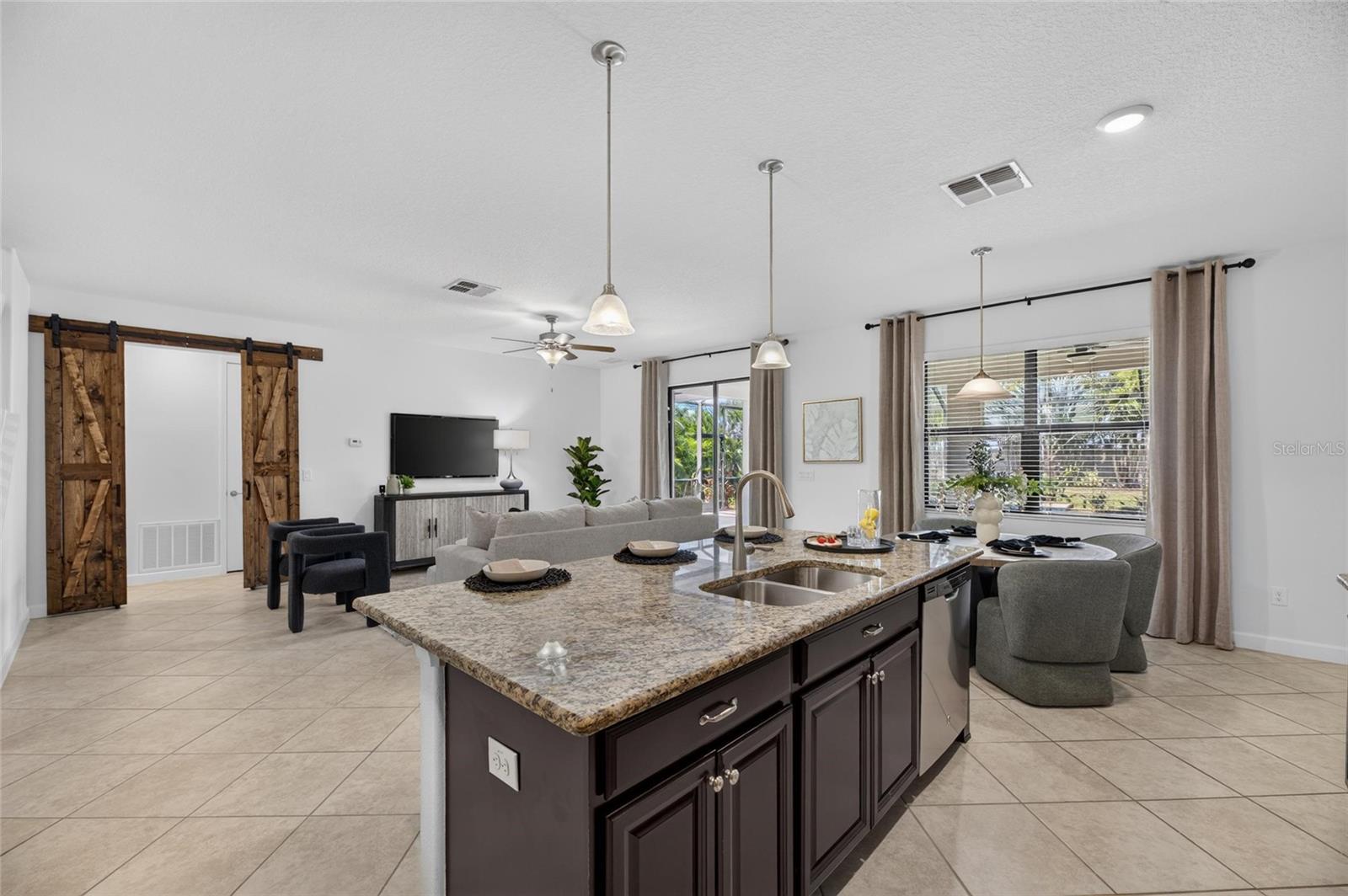 11010 PURPLE MARTIN BLVD — photo 23