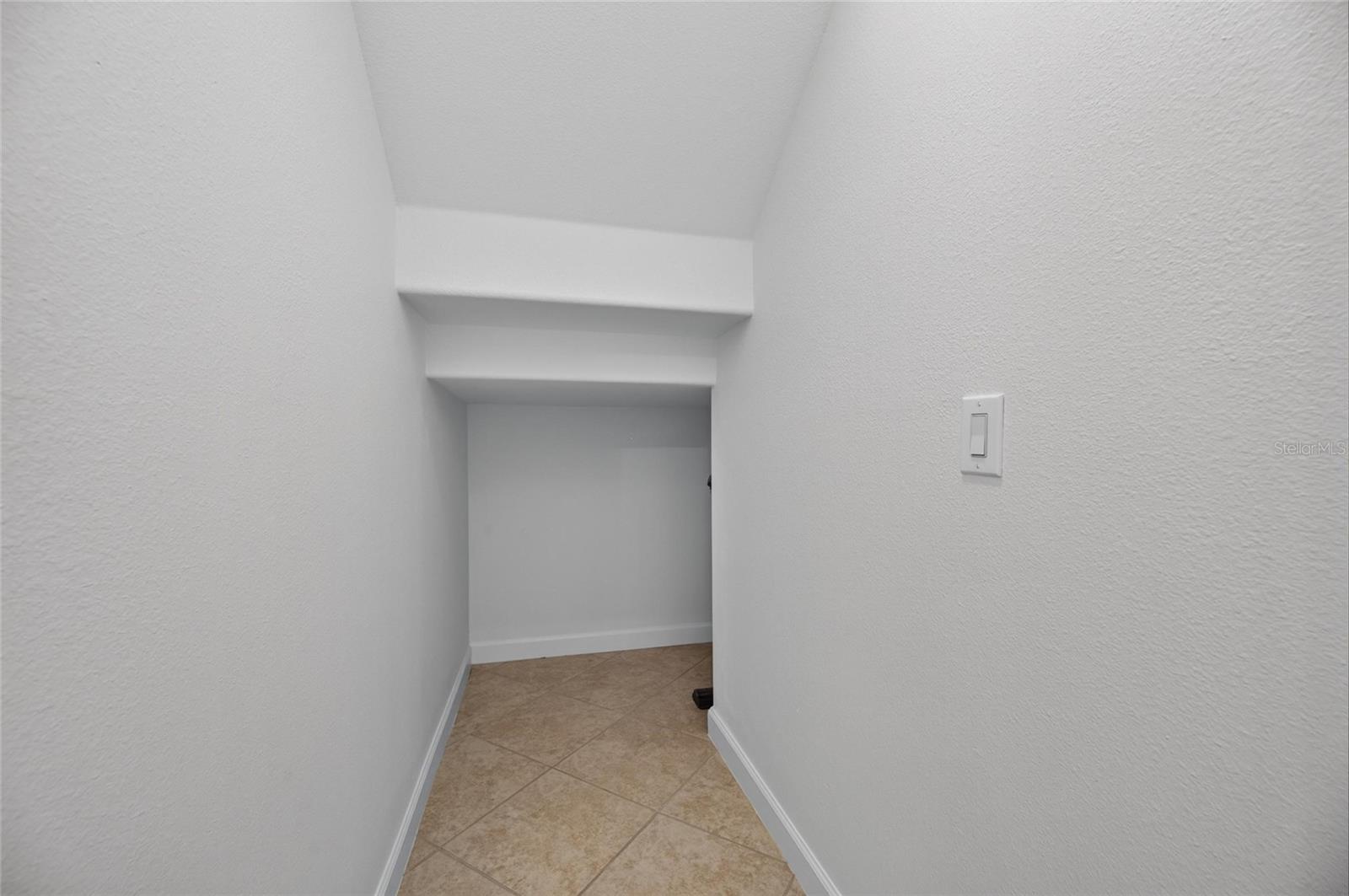 11010 PURPLE MARTIN BLVD — photo 15