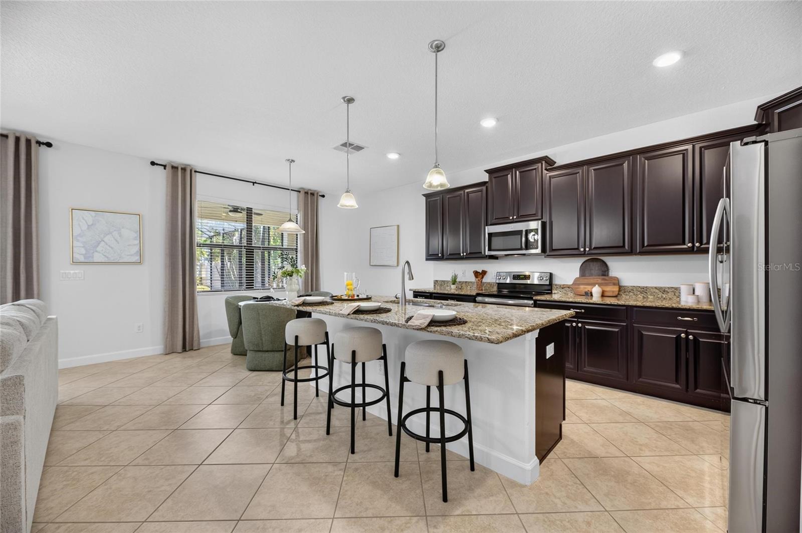 11010 PURPLE MARTIN BLVD — photo 17