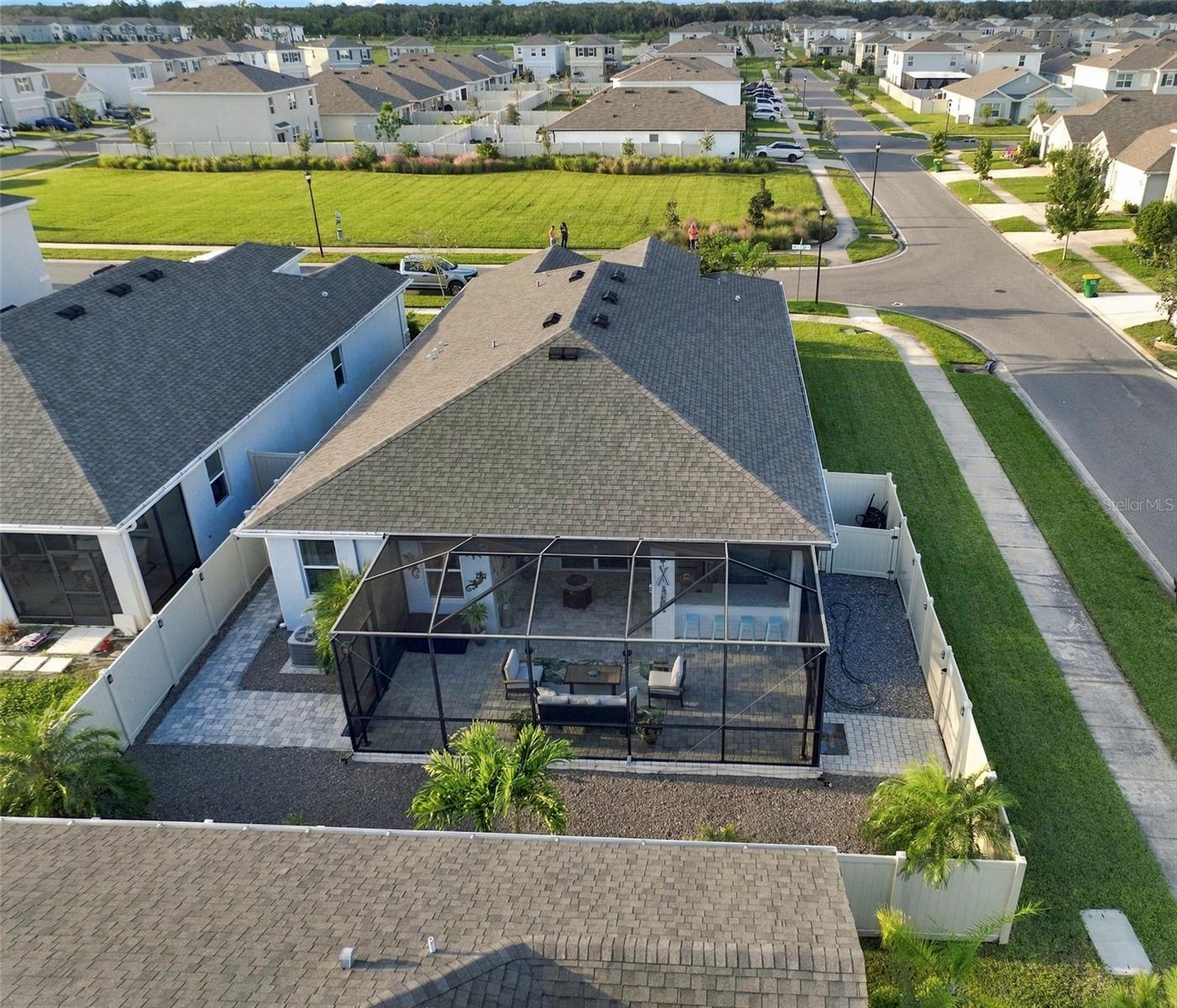 33310 MAJOR OAK DR — photo 3