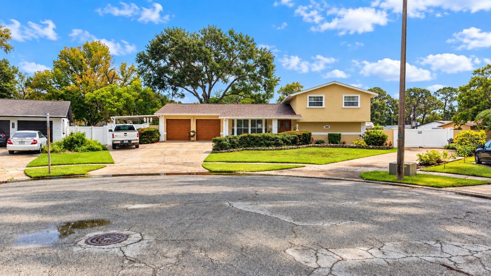8344 FOUNTAIN AVE — photo 41