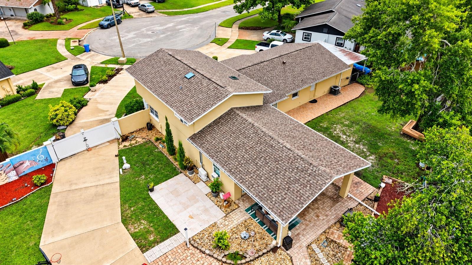 8344 FOUNTAIN AVE — photo 32