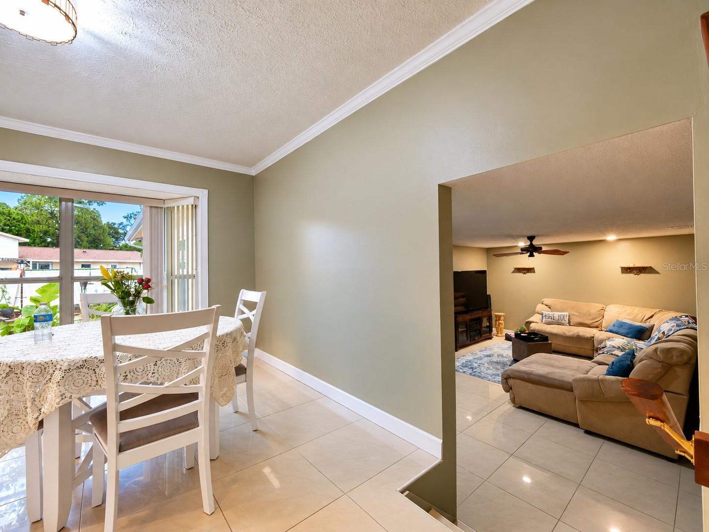 8344 FOUNTAIN AVE — photo 48