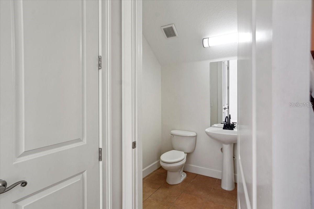8406 COSTA BLANCA CT — photo 6